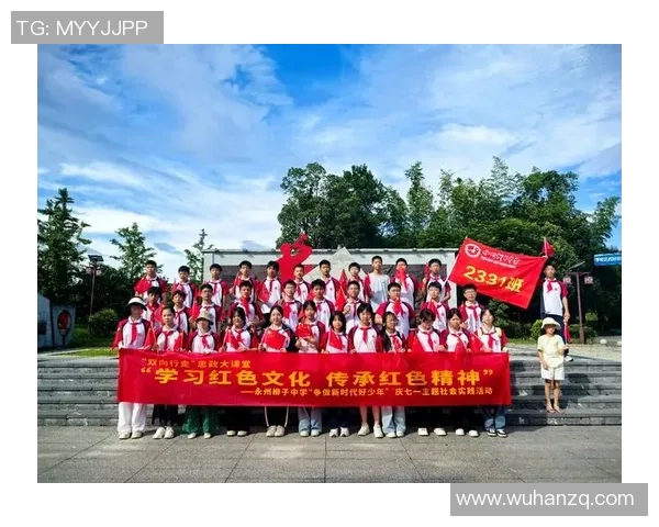 坚韧不拔的精神在逆境中绽放XXX队孤军奋战顽强守平展现团队力量